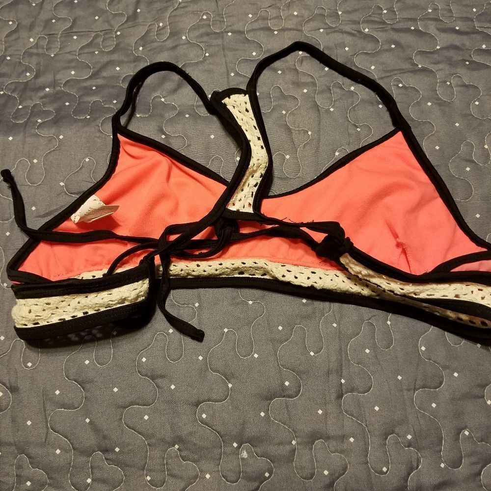 SO bikini top size small - Picture 3 of 3